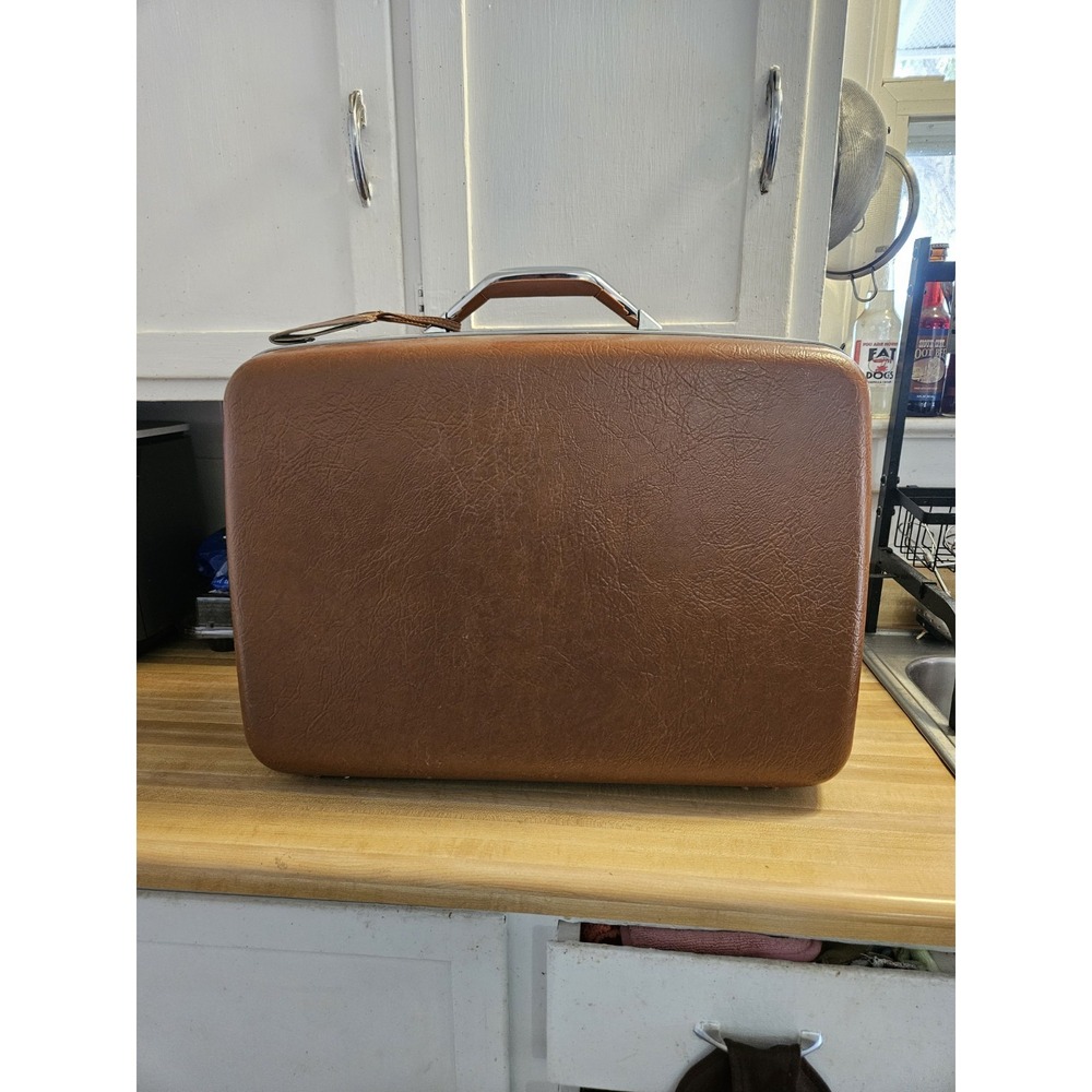 Vintage‎ 22"×17" Samsonite Hardshell Suitcase Brown No Key